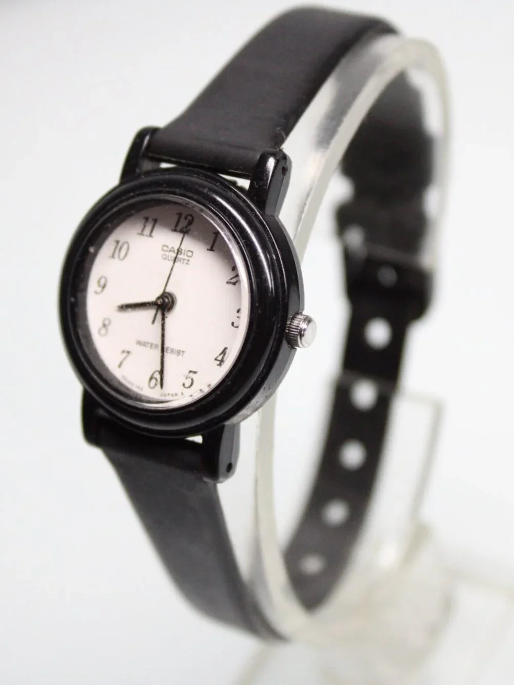Casio Quartz Analog Watch 701A2-103 White Dial Black Band Water Resist Japan
